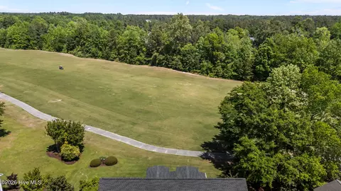 View/Area - 908 Taberna Cir, New Bern, NC 28562 photo 4 of 9