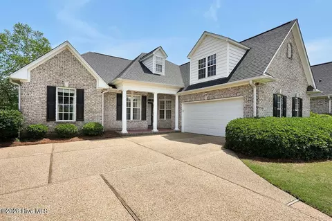 1062 Stonebridge Ln, Leland, NC 28451