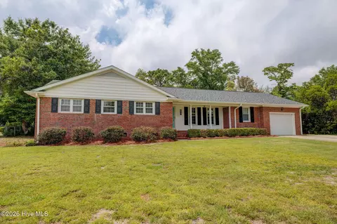 617 Windemere Rd, Wilmington, NC 28405