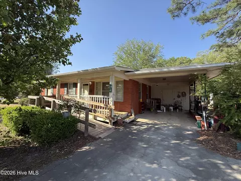 3610 Madison Ave, Fayetteville, NC 28304