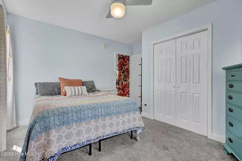 Bedroom - 103 Greenview Ct, Hampstead, NC 28443 photo 6 of 6