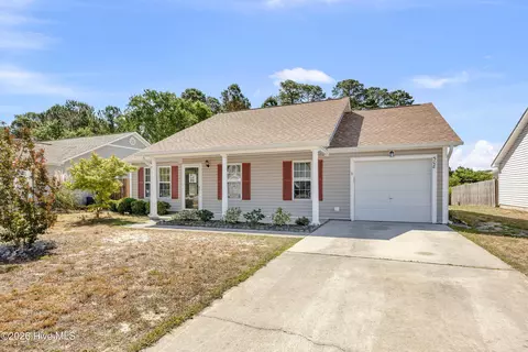 508 Brewster Ln, Wilmington, NC 28412