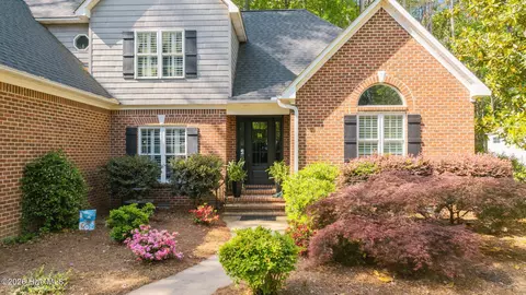 Exterior - 122 Providence Pl, Chocowinity, NC 27817 photo 4 of 17