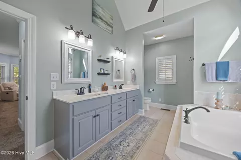 Bath - 122 Providence Pl, Chocowinity, NC 27817 photo 3 of 4