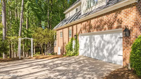 Exterior - 122 Providence Pl, Chocowinity, NC 27817 photo 12 of 17