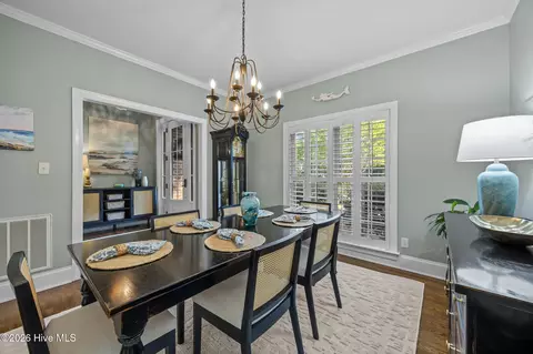 Dining - 122 Providence Pl, Chocowinity, NC 27817 photo 3 of 5