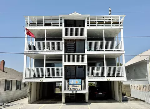 1305 Carolina Beach Ave N #1B, Carolina Beach, NC 28428