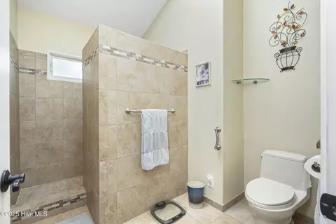 Bath - 147 Pine Needle Dr, Hampstead, NC 28443 photo 3 of 11