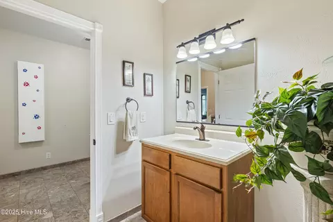 Bath - 147 Pine Needle Dr, Hampstead, NC 28443 photo 1 of 11
