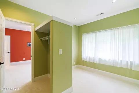 Bedroom - 147 Pine Needle Dr, Hampstead, NC 28443 photo 6 of 8