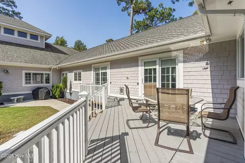 Exterior - 147 Pine Needle Dr, Hampstead, NC 28443 photo 15 of 28