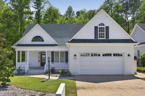 115 Windy Pt, Sneads Ferry, NC 28460