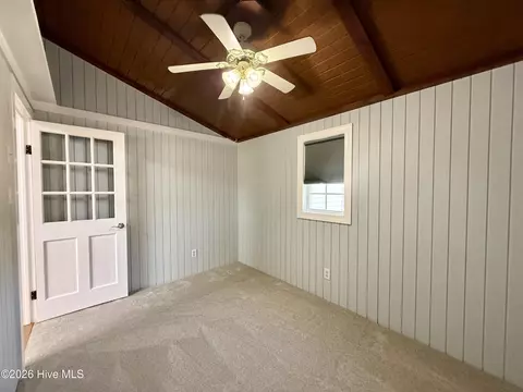 Bedroom - 2714 Harrison Rd, Williamston, NC 27892 photo 4 of 4