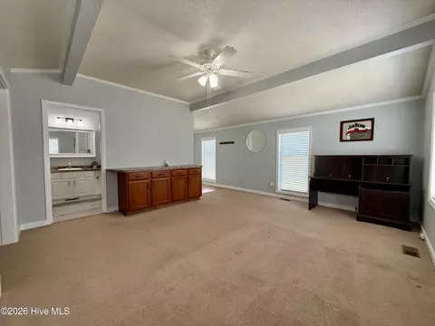 Living - 2714 Harrison Rd, Williamston, NC 27892 photo 6 of 7