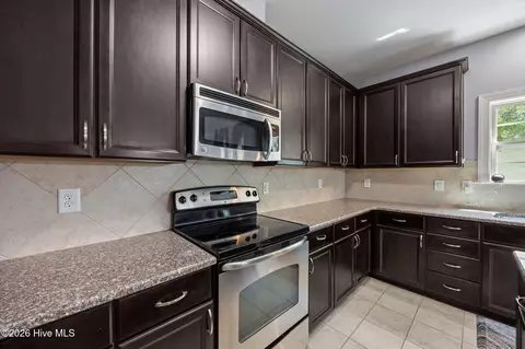 64 Cromwell Cir, Cameron, NC 28326 photo 8