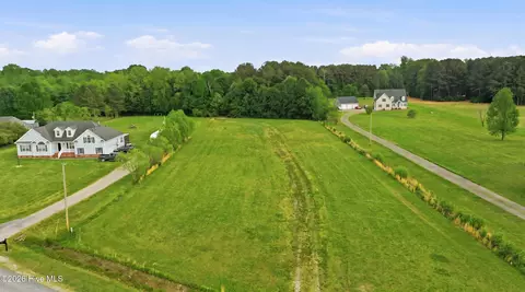 129 Old Family Pl, South Mills, NC 27976