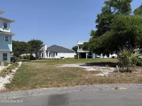 769 Sailor Ct, Kure Beach, NC 28449