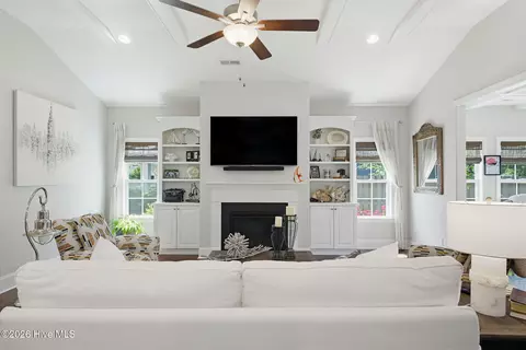 275 Arden Dr, Hampstead, NC 28443 photo 8
