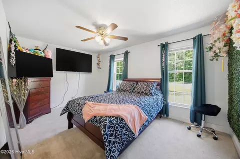 Bedroom - 3830 Norris Store Rd, Ayden, NC 28513 photo 3 of 9
