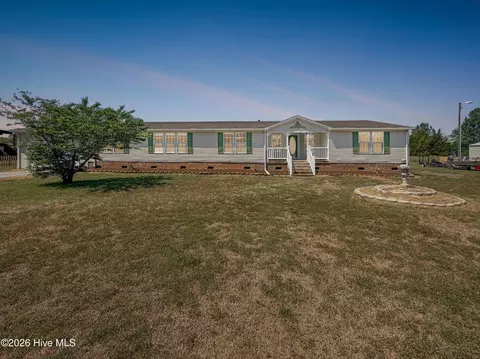 19 Kelly St, Gates, NC 27937