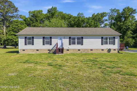 20 Corapeake Rd, Corapeake, NC 27926