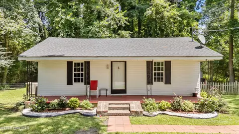 3303 N Jefferson St, Fountain, NC 27829