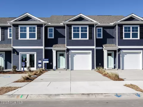 128 N Grassland Rd UNIT 11, Surf City, NC 28445