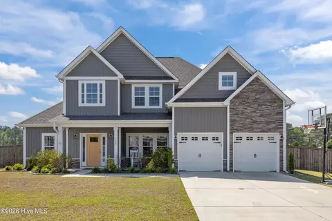 112 Peletier Shores Dr, Peletier, NC 28584