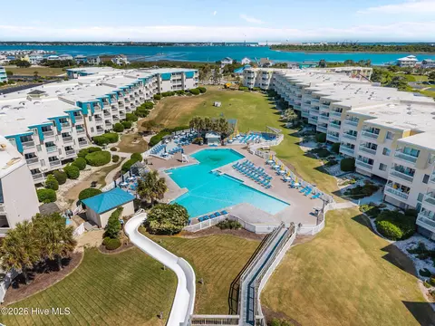 1904 E Fort Macon Rd #280, Atlantic Beach, NC 28512
