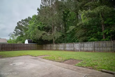Exterior - 123 Daphne Dr, Hubert, NC 28539 photo 5 of 5