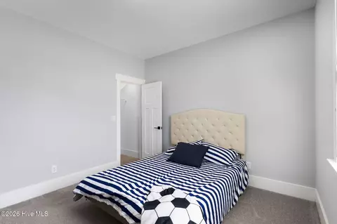 Bedroom - 506 Crown Pointe Dr, Hampstead, NC 28443 photo 8 of 8