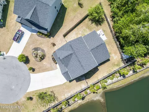 View/Area - 1011 E Arboria Dr, Hampstead, NC 28443 photo 2 of 12