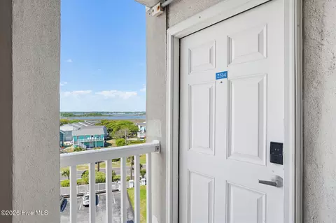 2000 New River Inlet Rd UNIT 2514, North Topsail Beach, NC 28460