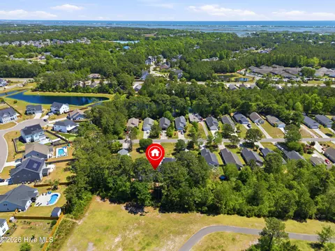 View/Area - 143 Red Bird Ln, Hampstead, NC 28443 photo 5 of 7