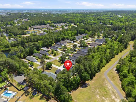View/Area - 143 Red Bird Ln, Hampstead, NC 28443 photo 4 of 7