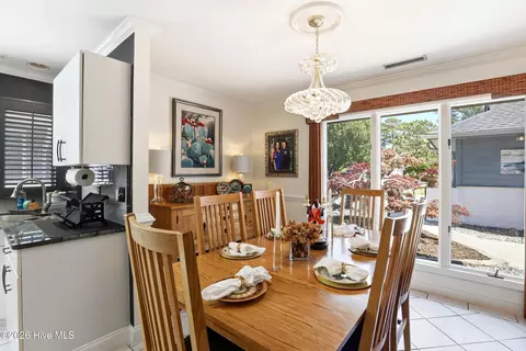 Dining - 143 Red Bird Ln, Hampstead, NC 28443 photo 2 of 3
