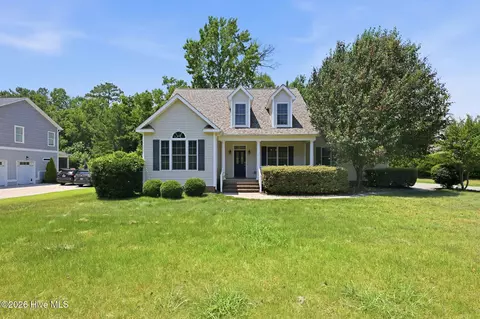 202 Emmen Rd, New Bern, NC 28562