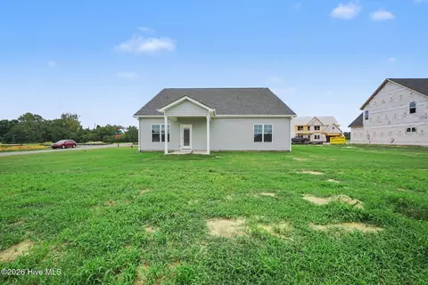 Exterior - 262 Pierre Dr, Benson, NC 27504 photo 5 of 9