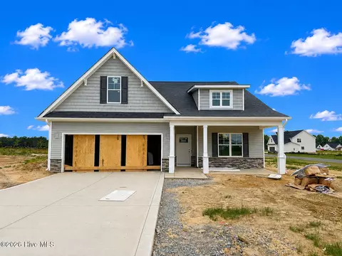 262 Pierre Dr, Benson, NC 27504