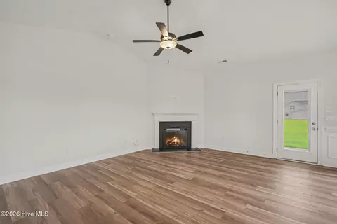 Living - 262 Pierre Dr, Benson, NC 27504 photo 2 of 2