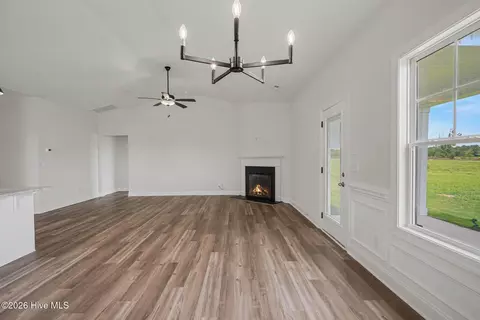 Living - 262 Pierre Dr, Benson, NC 27504 photo 1 of 2