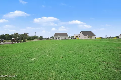 Exterior - 262 Pierre Dr, Benson, NC 27504 photo 7 of 9