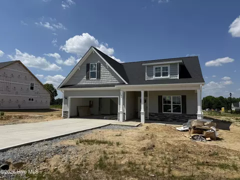 262 Pierre Dr, Benson, NC 27504