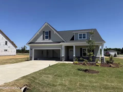 262 Pierre Dr, Benson, NC 27504
