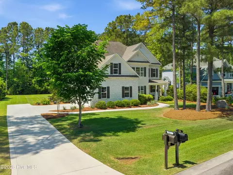 Exterior - 74 Aster Pl, Hampstead, NC 28443 photo 1 of 9