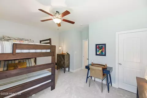 Bedroom - 74 Aster Pl, Hampstead, NC 28443 photo 10 of 10