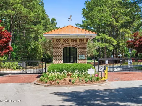 View/Area - 74 Aster Pl, Hampstead, NC 28443 photo 3 of 12