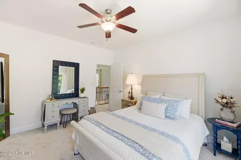 Bedroom - 74 Aster Pl, Hampstead, NC 28443 photo 8 of 10