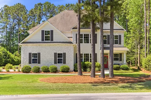 74 Aster Pl, Hampstead, NC 28443