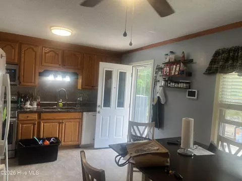 120 Claredon Ave, Bath, NC 27808 photo 4